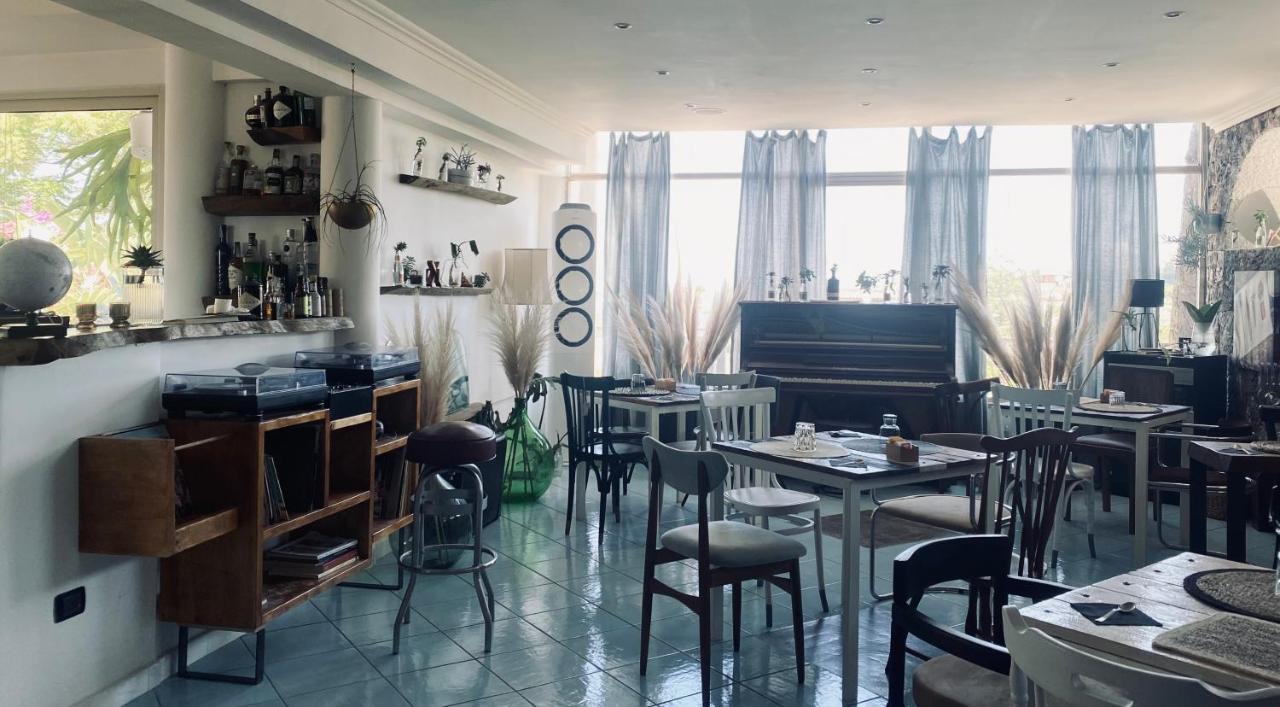Black Market Hotel 伊斯基亚 外观 照片